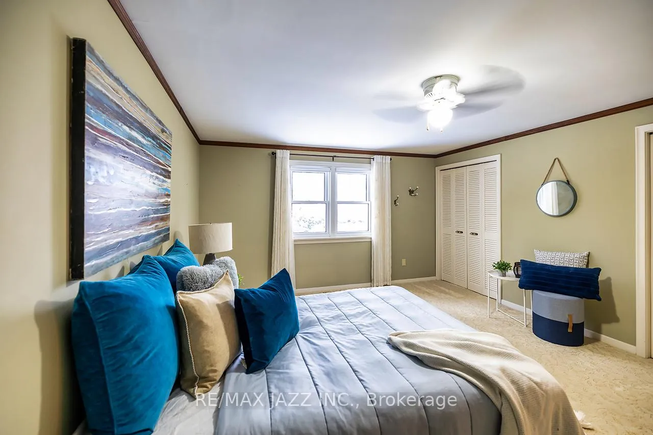 Photo 38 of 233 Wellington Street, Whitby, Lynde Creek — HOMEH