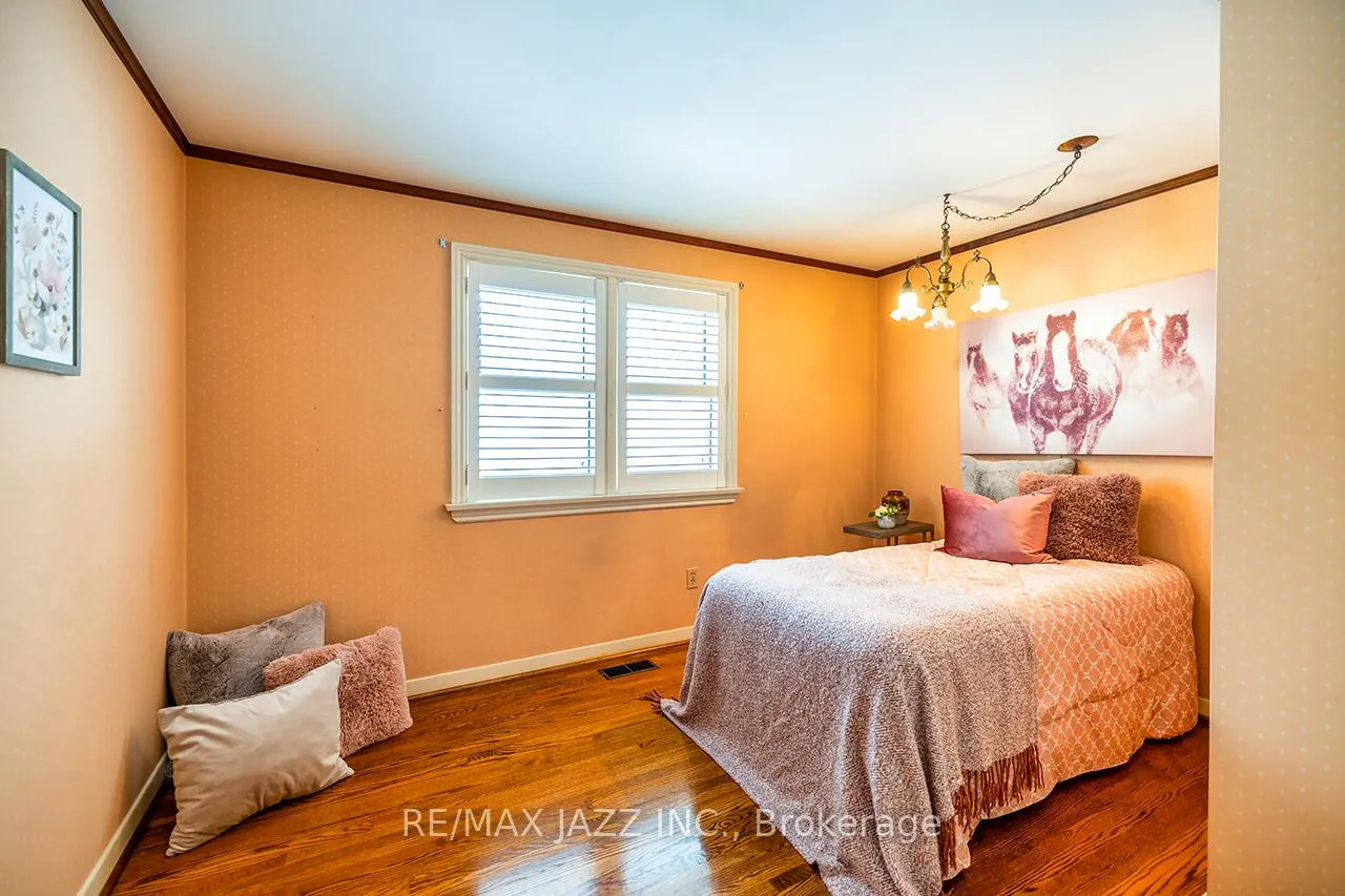 Photo 41 of 233 Wellington Street, Whitby, Lynde Creek — HOMEH