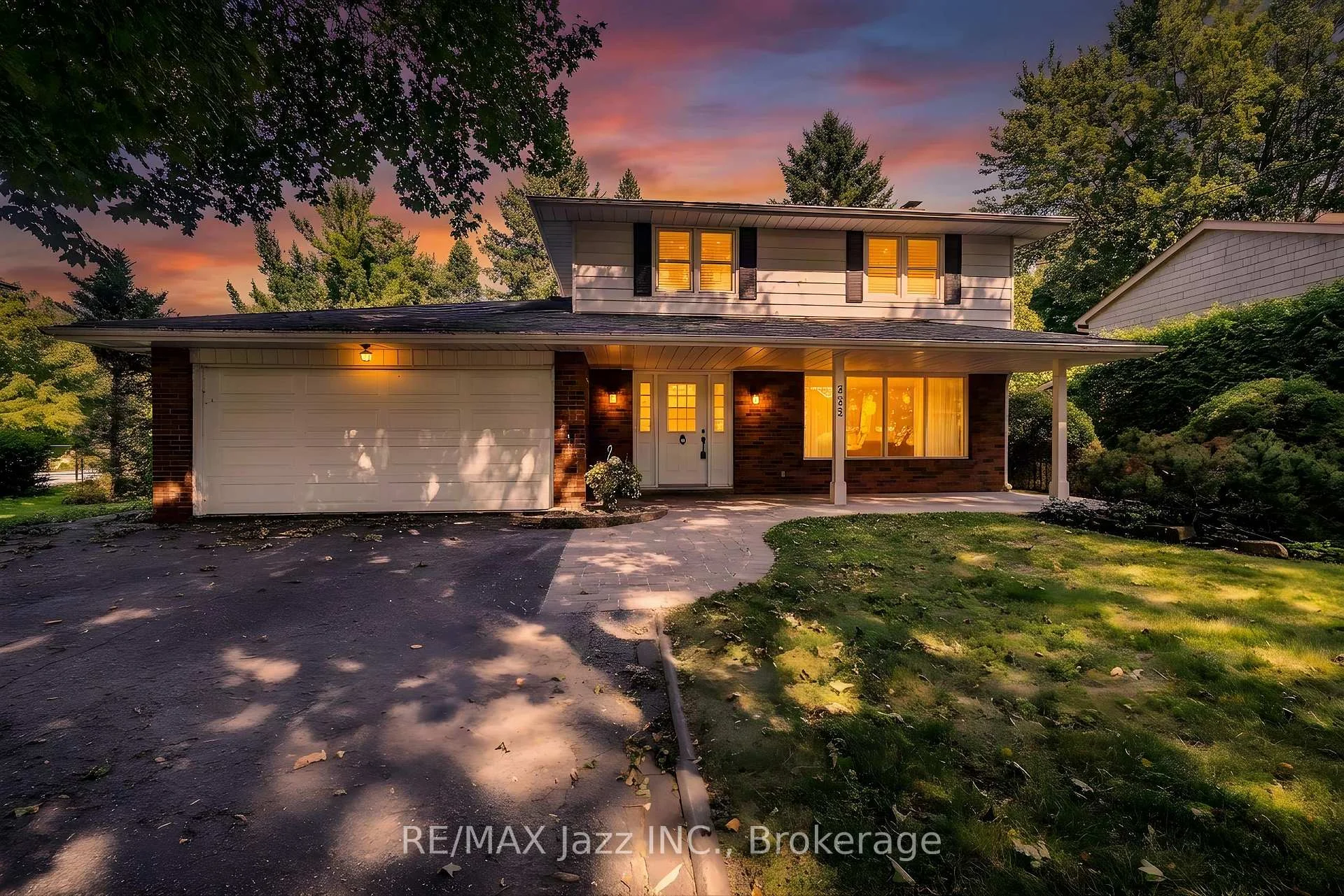 Photo 1 of 233 Wellington Street, Whitby, Lynde Creek — HOMEH