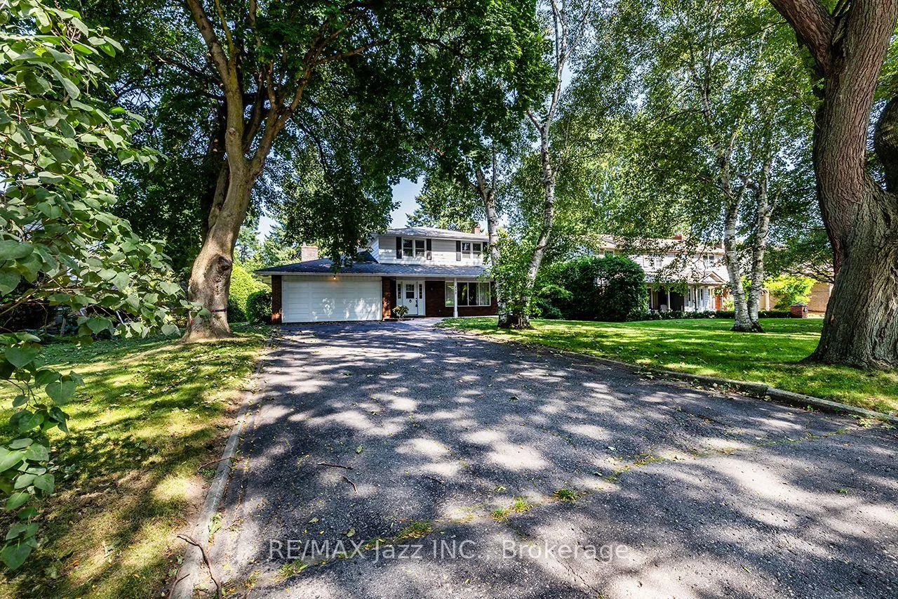 Photo 12 of 233 Wellington Street, Whitby, Lynde Creek — HOMEH
