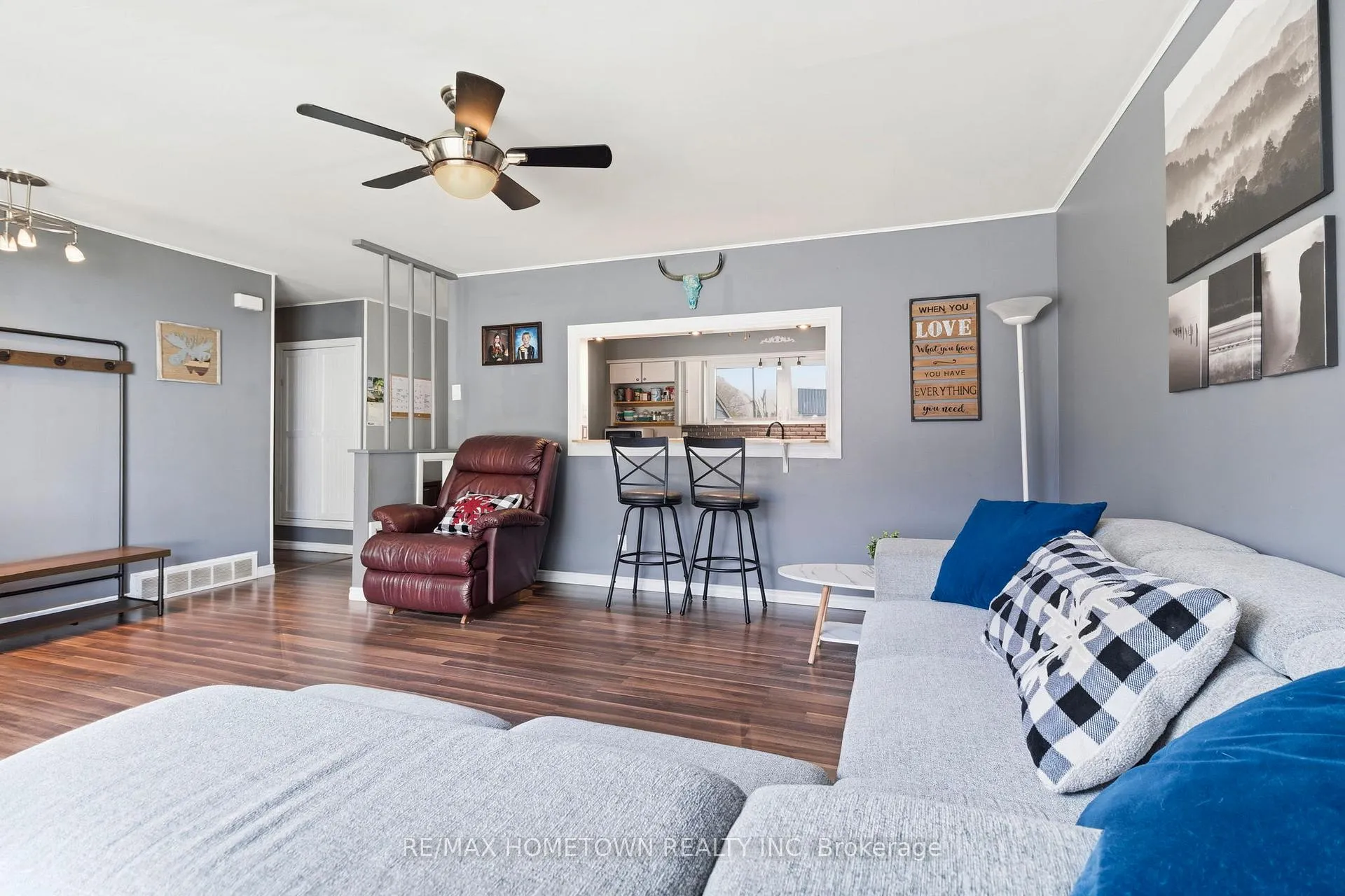 Photo 11 of 2038 Dundas Street, Edwardsburgh/Cardinal, Town of Cardinal — HOMEH
