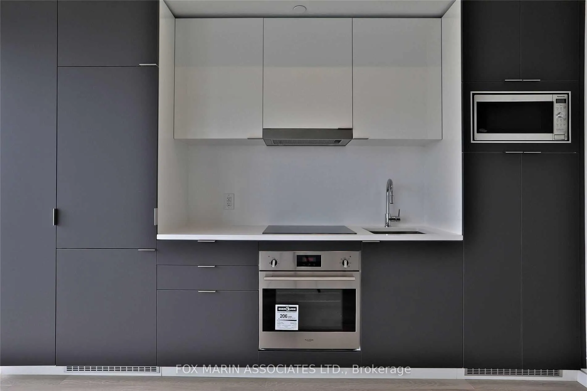 Photo 6 of Unit 1208, 170 Bayview Avenue, Toronto, Waterfront Communities — HOMEH