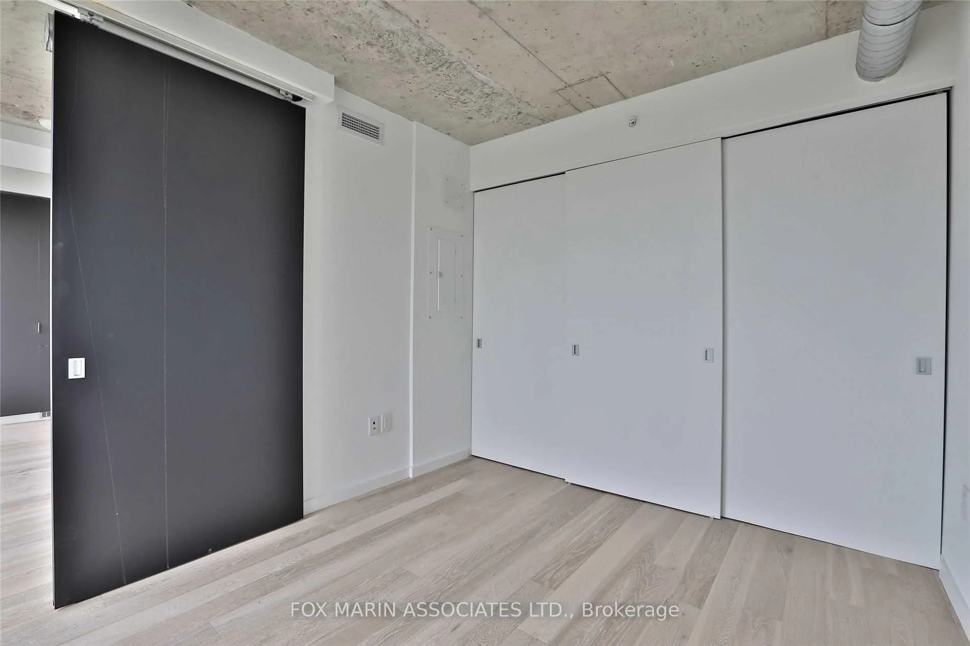 Photo 12 of Unit 1208, 170 Bayview Avenue, Toronto, Waterfront Communities — HOMEH