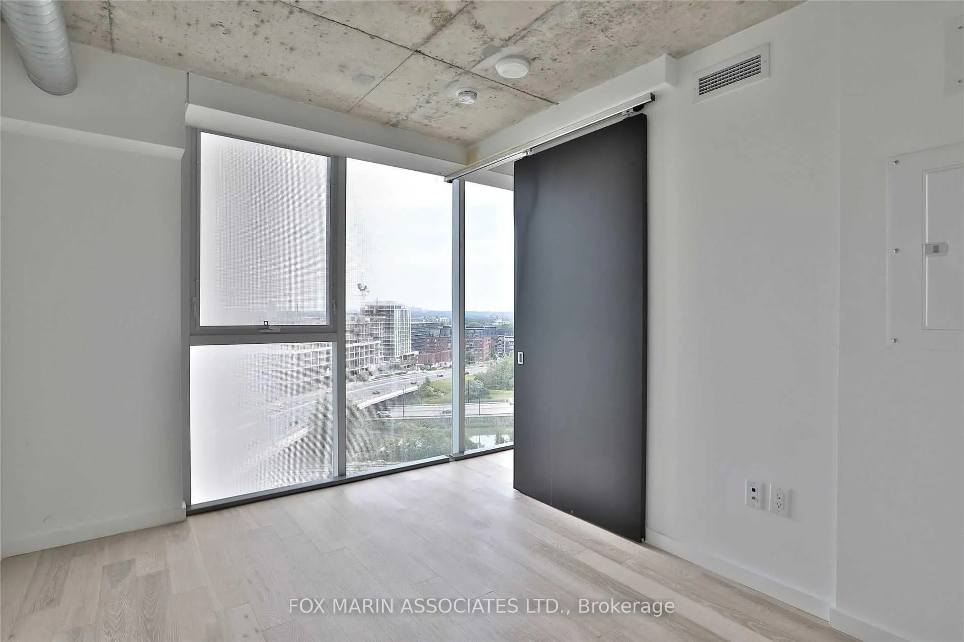 Photo 15 of Unit 1208, 170 Bayview Avenue, Toronto, Waterfront Communities — HOMEH