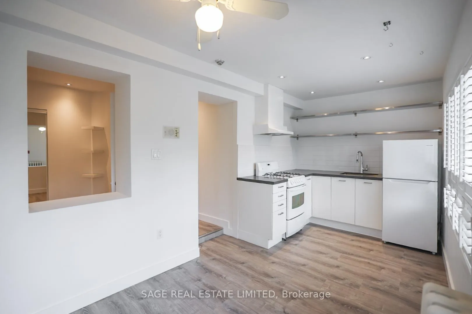 Photo 8 of Unit 2, 8 Brookmount Road, Toronto, The Beaches — HOMEH