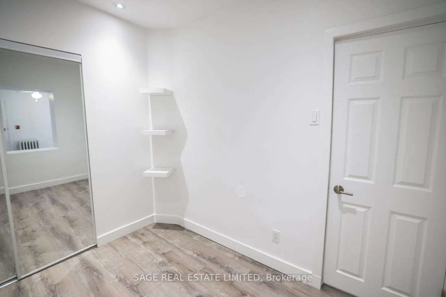 Photo 12 of Unit 2, 8 Brookmount Road, Toronto, The Beaches — HOMEH