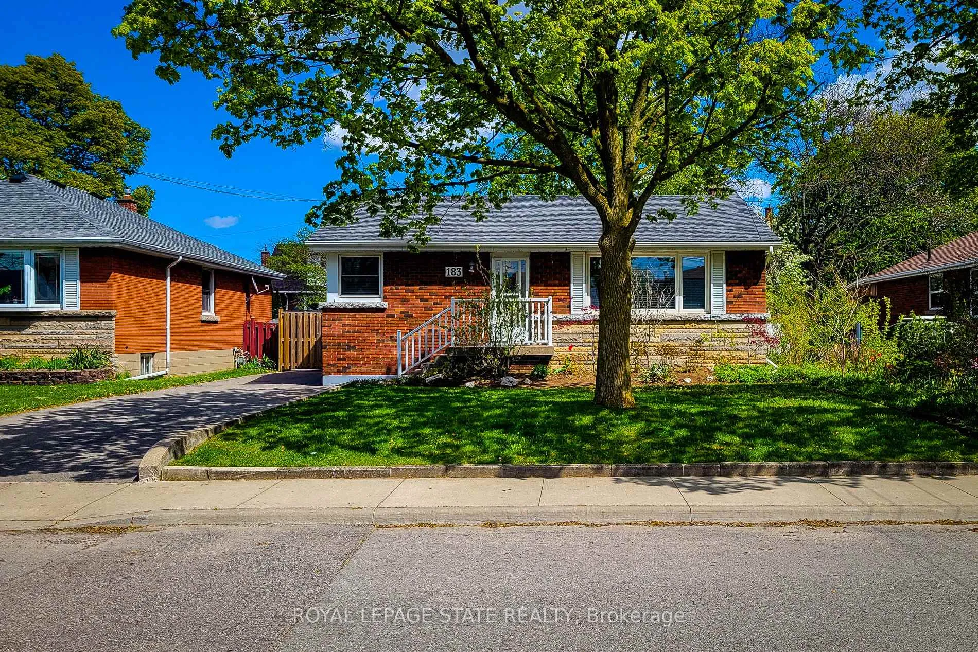 Photo 1 of 183 Allenby Avenue, Hamilton, Balfour — HOMEH