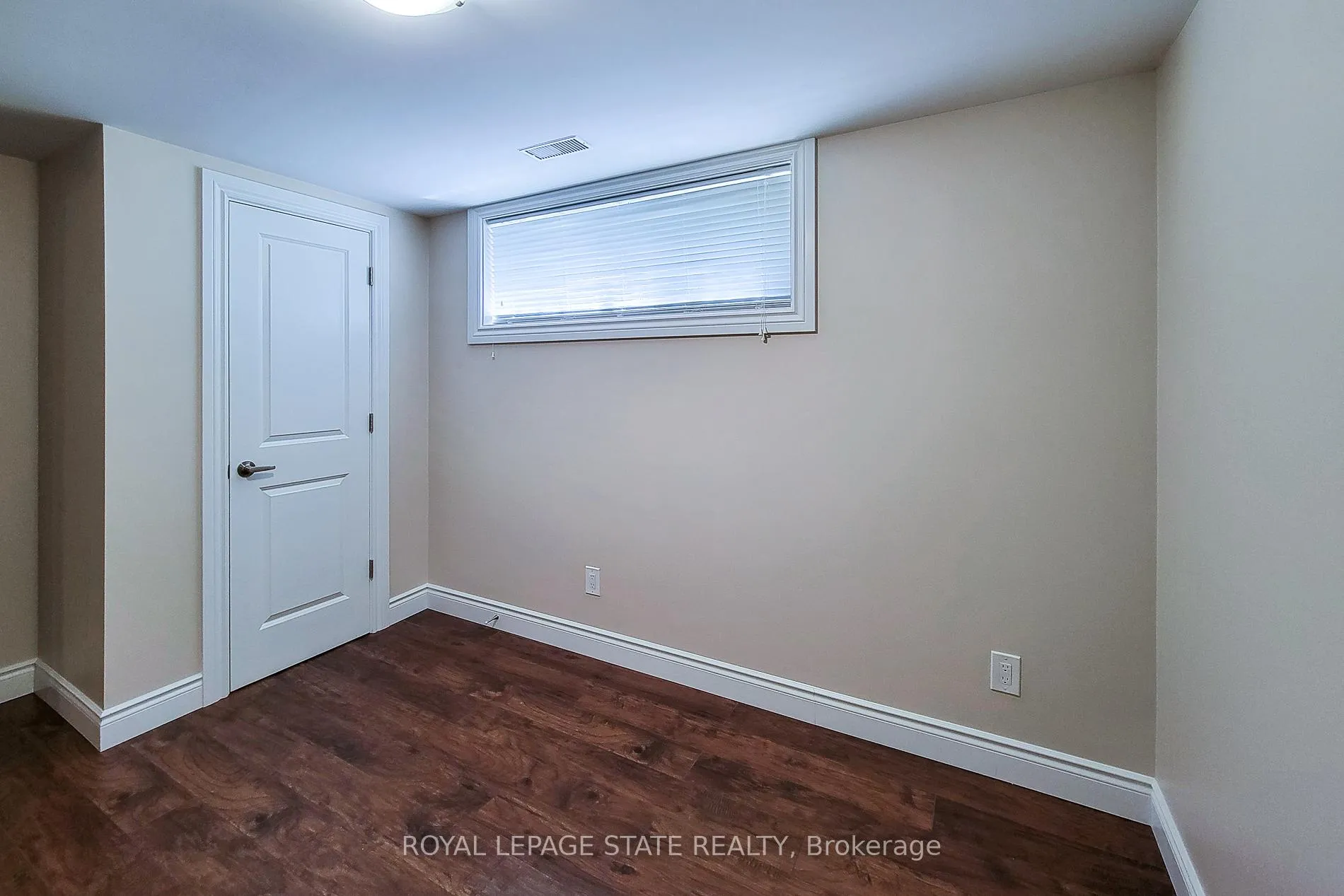 Photo 40 of 183 Allenby Avenue, Hamilton, Balfour — HOMEH