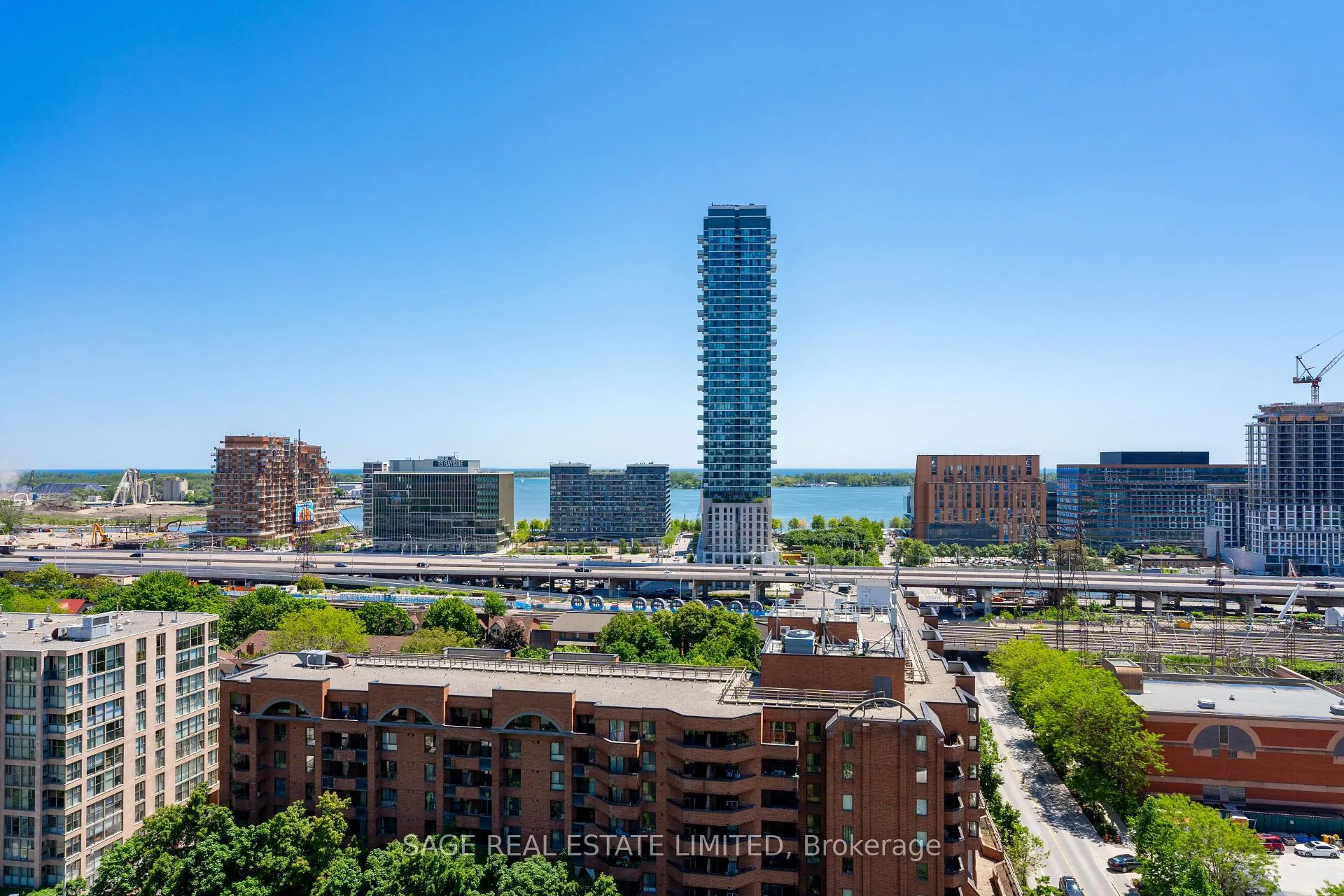 Photo 8 of Unit 1455, 121 Lower Sherbourne Street, Toronto, Waterfront Communities — HOMEH