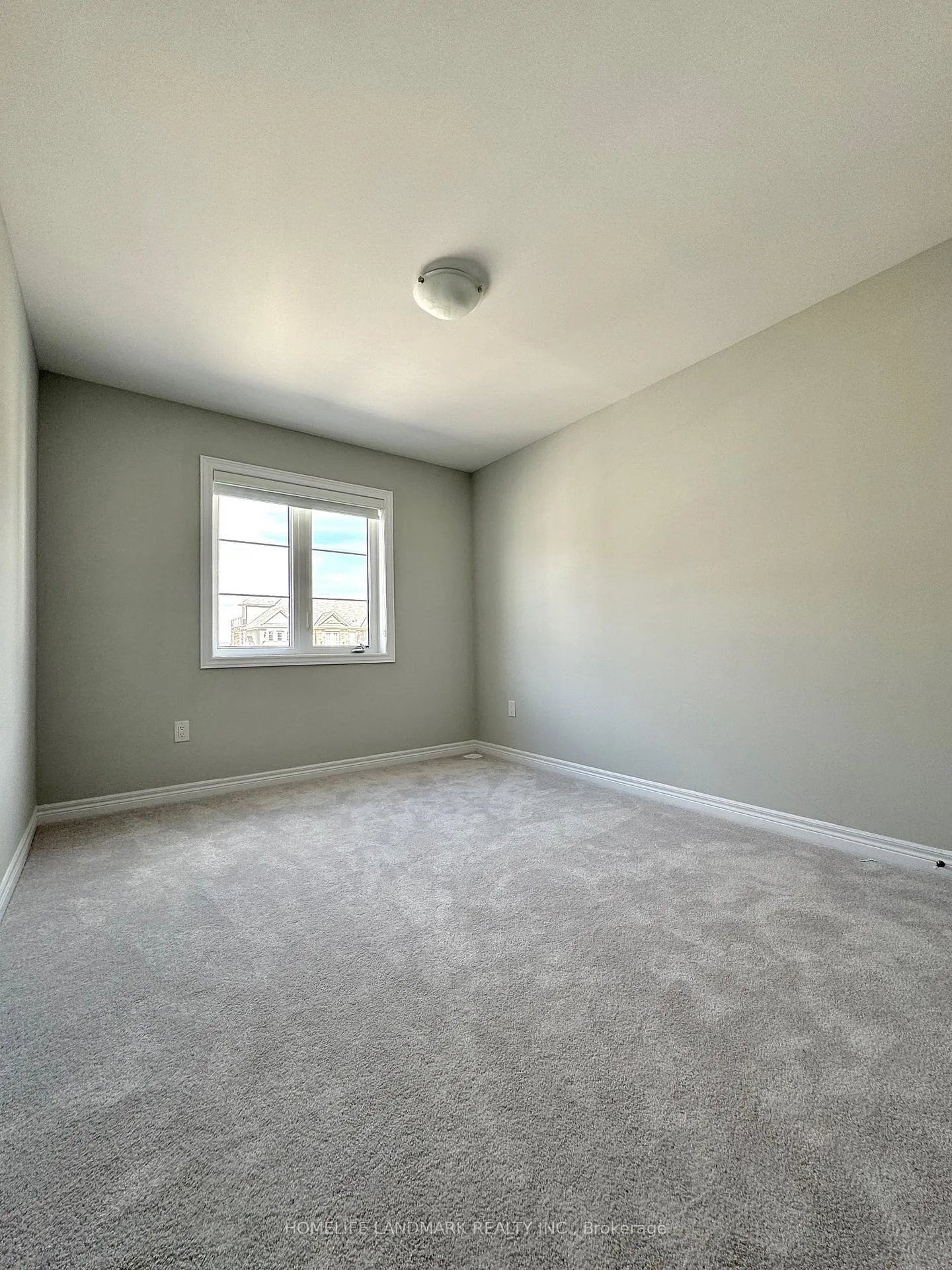 Photo 8 of 226 Rustle Woods Avenue, Markham, Cornell — HOMEH