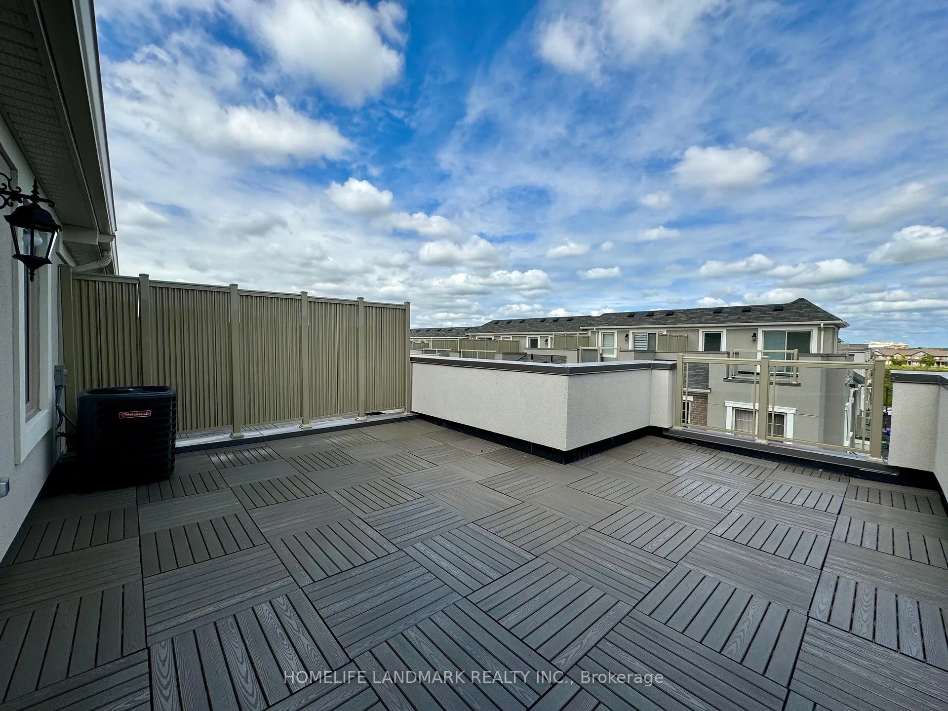 Photo 11 of 226 Rustle Woods Avenue, Markham, Cornell — HOMEH
