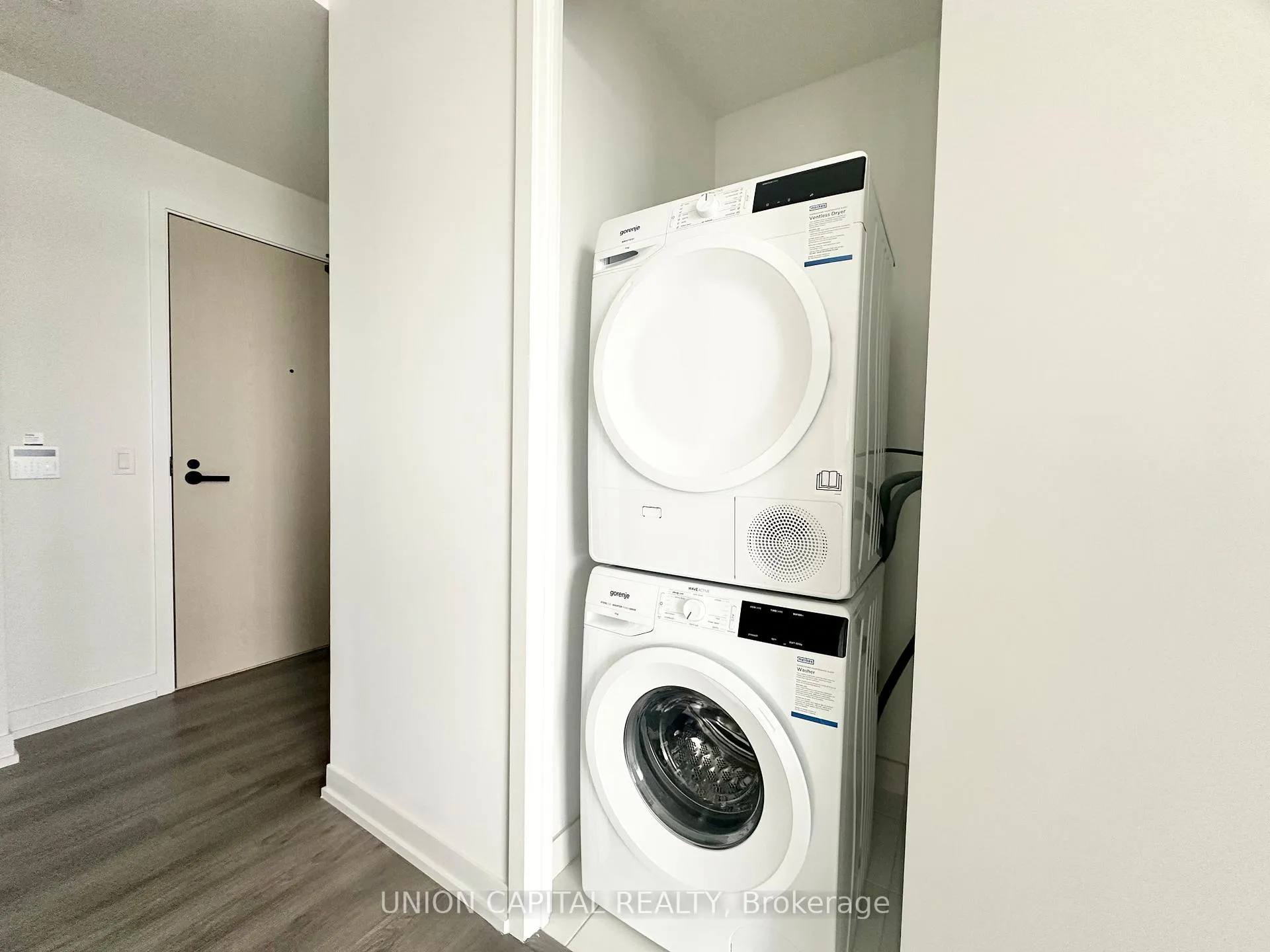 Photo 14 of Unit 4209, 225 Commerce Street, Vaughan, Vaughan Corporate Centre — HOMEH