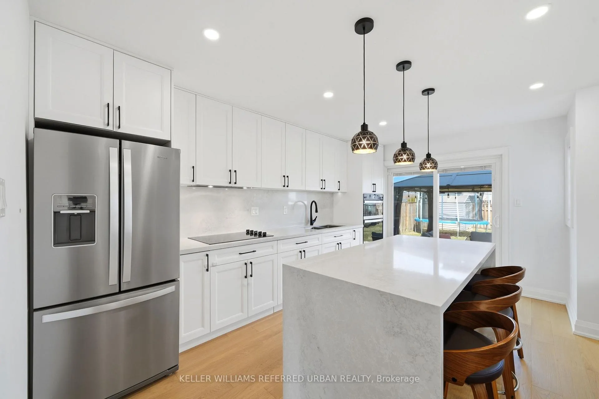 Photo 7 of 1124 Corrie Street, Innisfil, Alcona — HOMEH