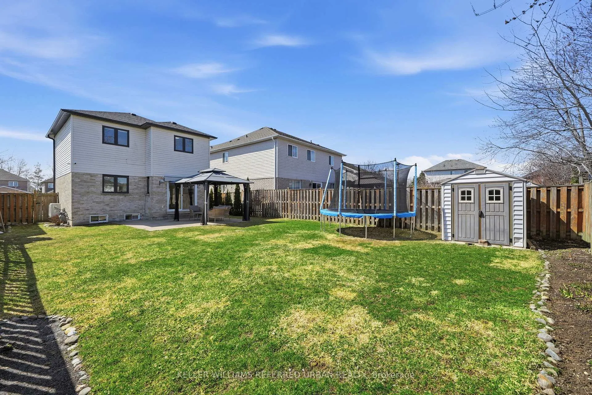 Photo 32 of 1124 Corrie Street, Innisfil, Alcona — HOMEH