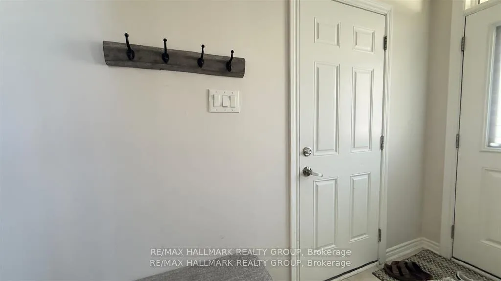 Photo 4 of 207 Cayman Road, Ottawa, Stittsville (North) — HOMEH