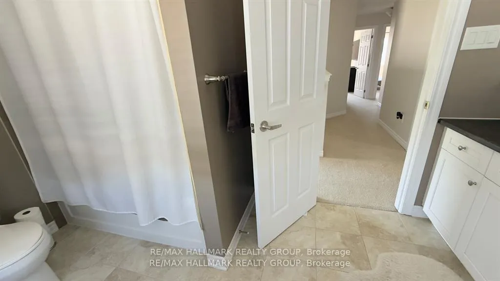 Photo 23 of 207 Cayman Road, Ottawa, Stittsville (North) — HOMEH