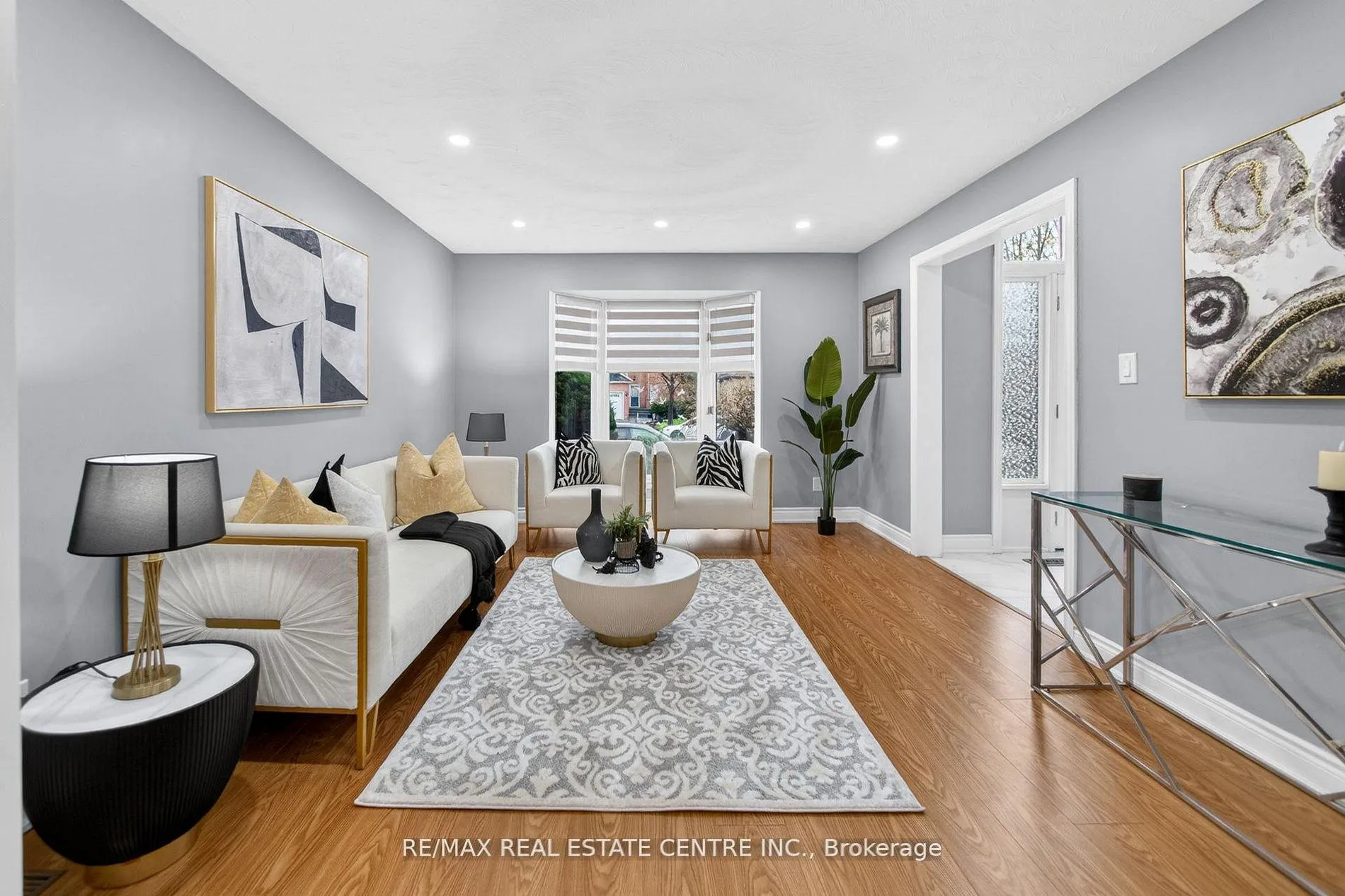 Photo 7 of 25 Highbury Drive, Hamilton, Stoney Creek Mountain — HOMEH