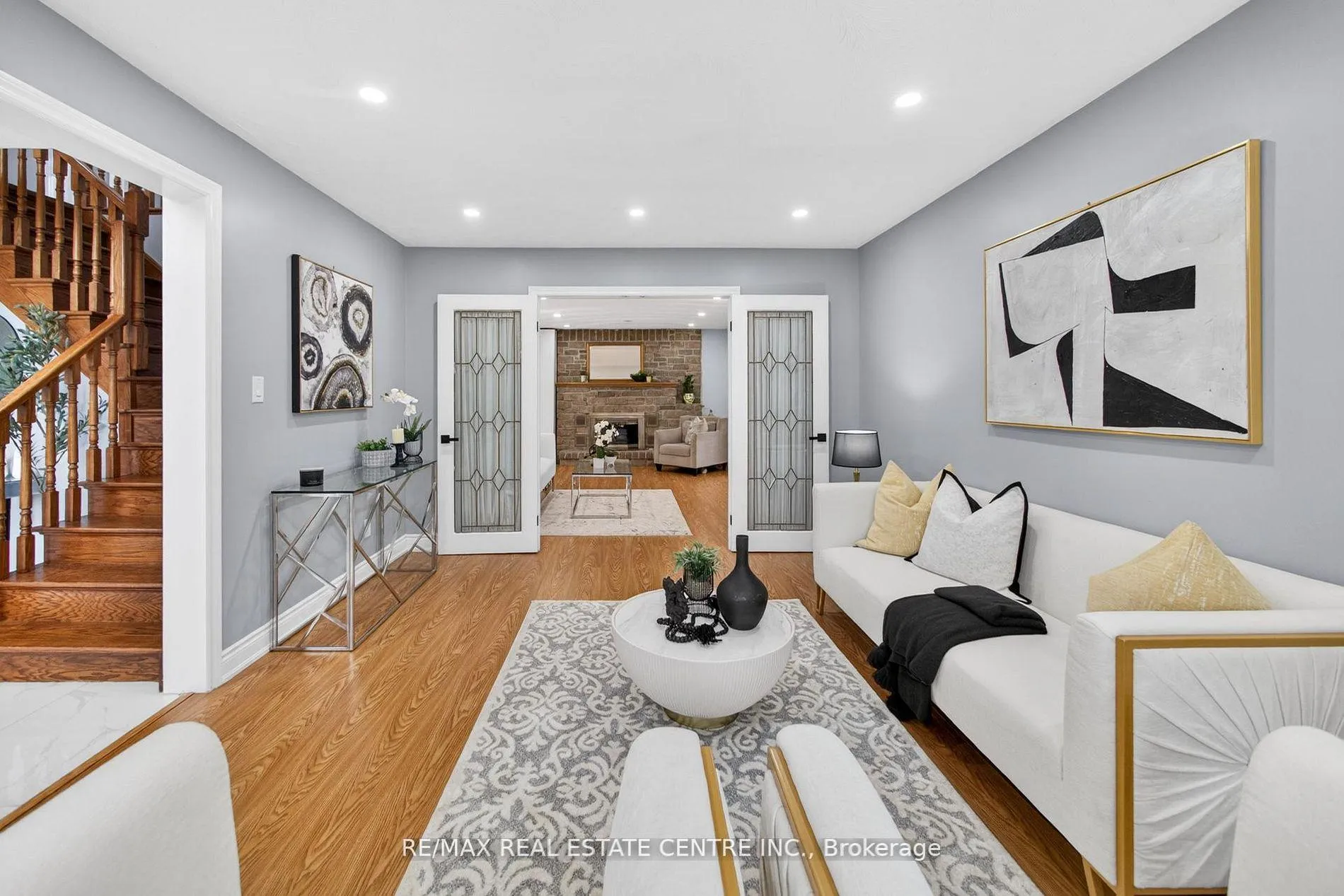 Photo 9 of 25 Highbury Drive, Hamilton, Stoney Creek Mountain — HOMEH