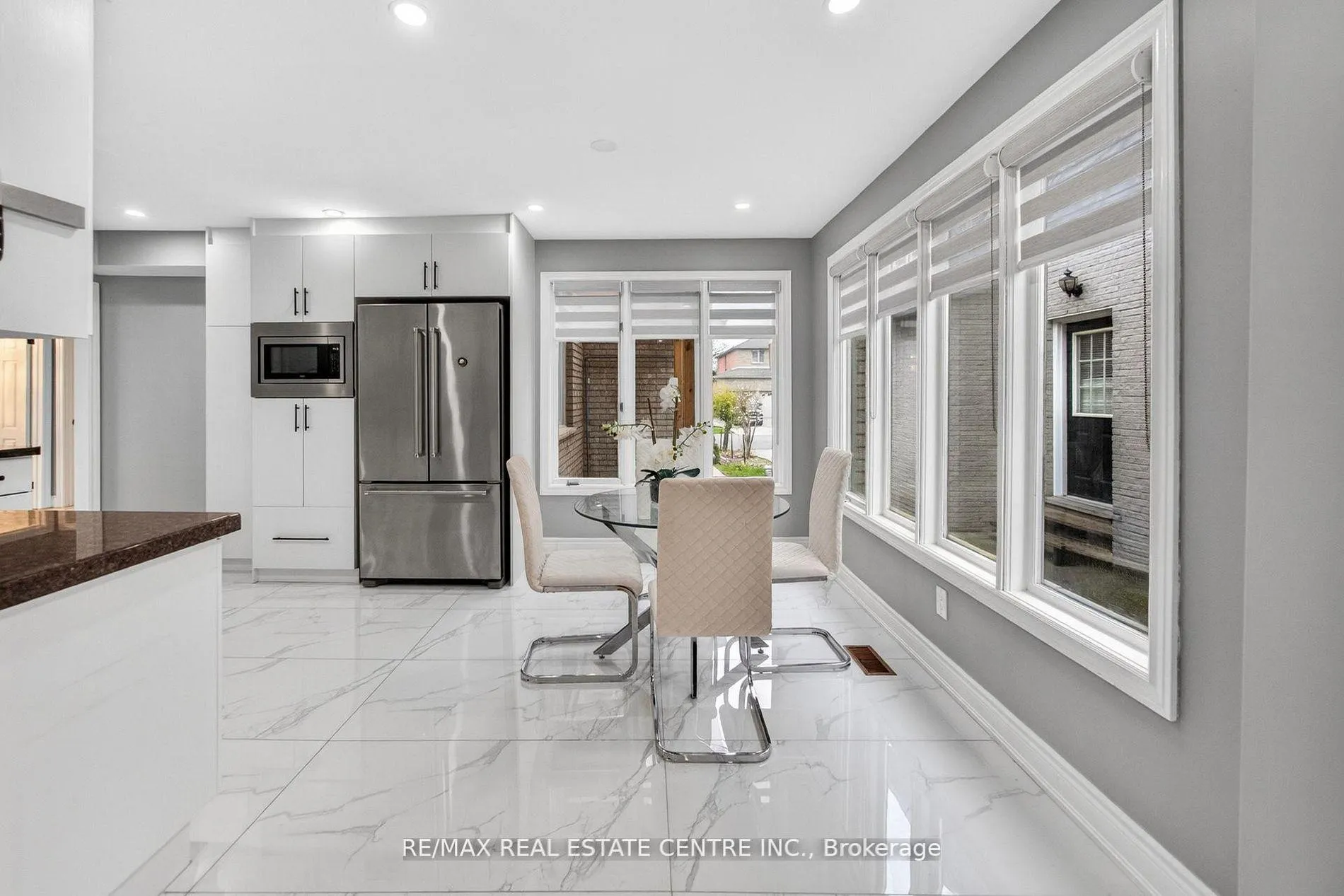 Photo 19 of 25 Highbury Drive, Hamilton, Stoney Creek Mountain — HOMEH