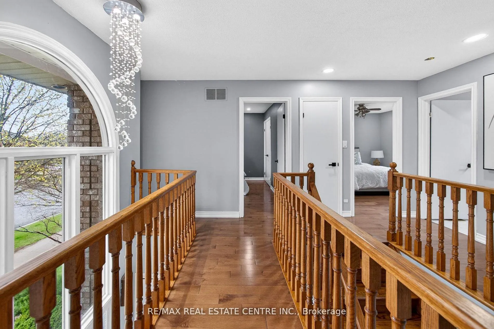 Photo 22 of 25 Highbury Drive, Hamilton, Stoney Creek Mountain — HOMEH