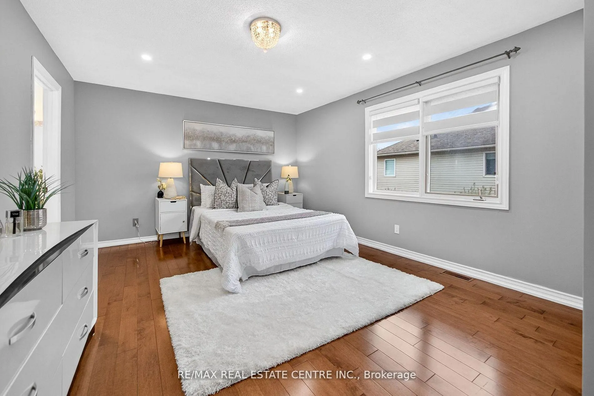 Photo 23 of 25 Highbury Drive, Hamilton, Stoney Creek Mountain — HOMEH