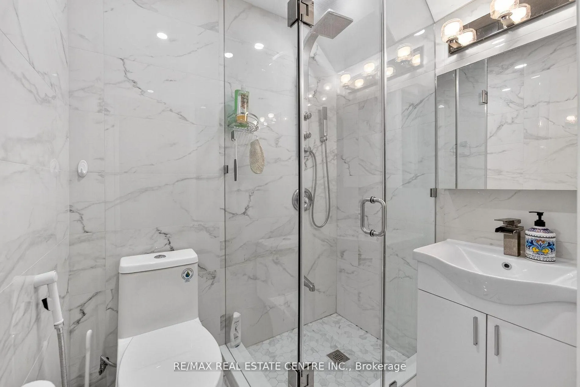 Photo 32 of 25 Highbury Drive, Hamilton, Stoney Creek Mountain — HOMEH