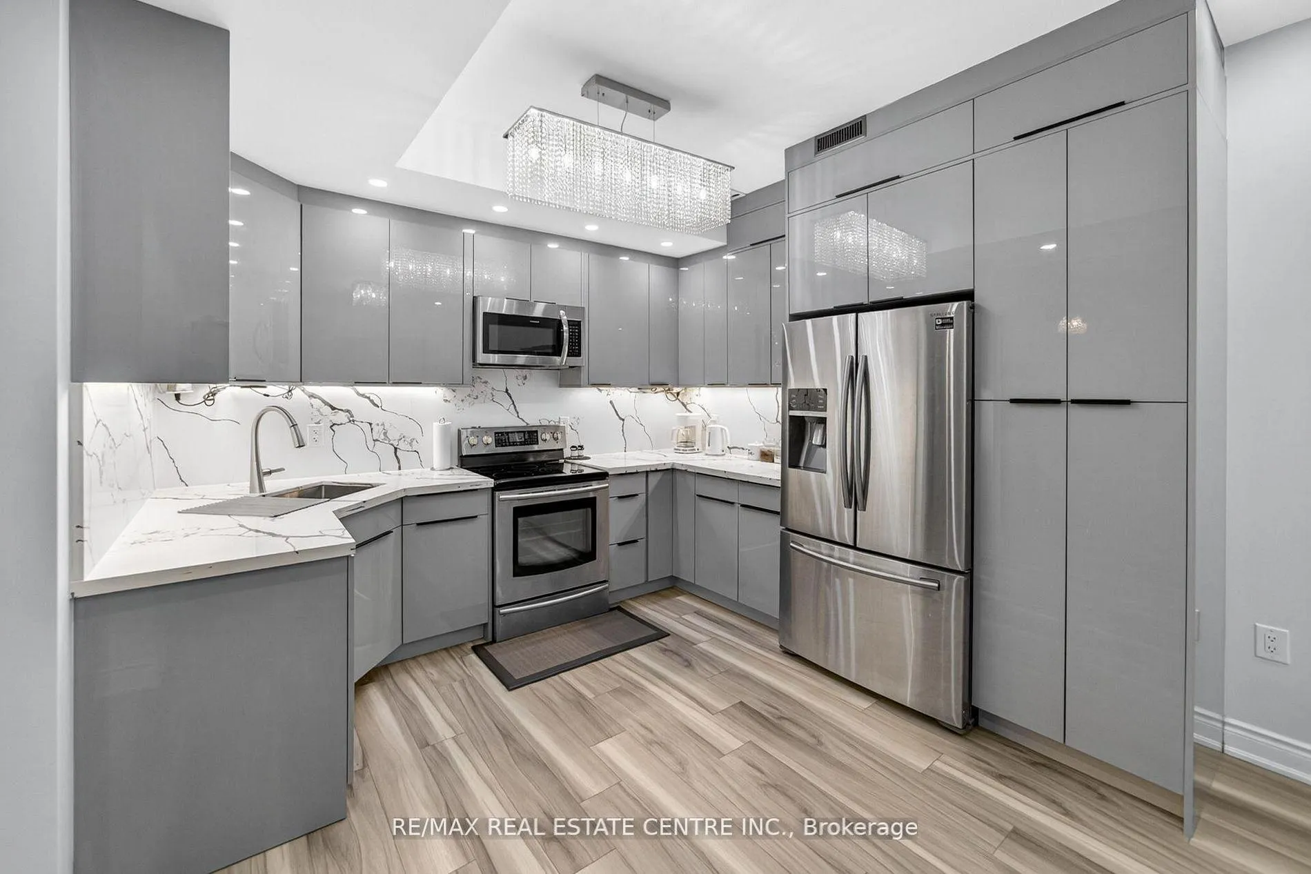 Photo 36 of 25 Highbury Drive, Hamilton, Stoney Creek Mountain — HOMEH