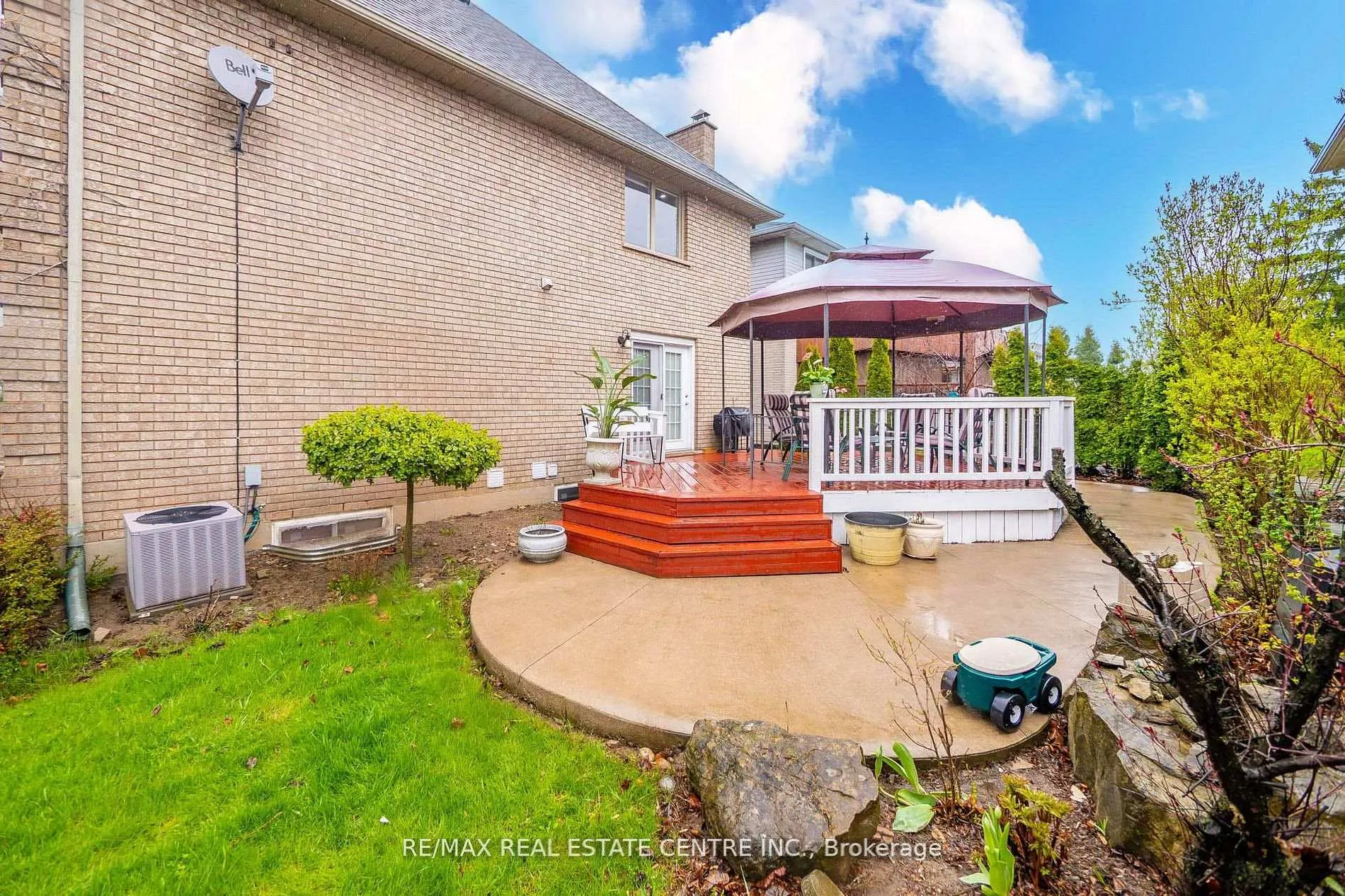Photo 46 of 25 Highbury Drive, Hamilton, Stoney Creek Mountain — HOMEH