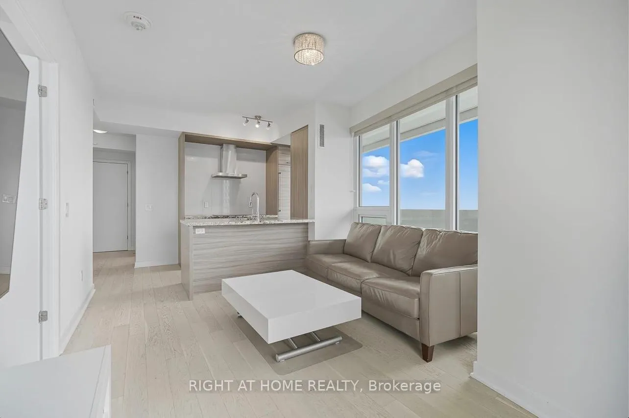 Photo 5 of Unit 3109, 2221 Yonge Street, Toronto, Mount Pleasant West — HOMEH