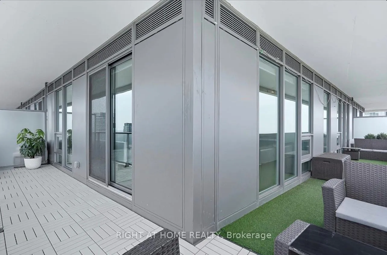 Photo 22 of Unit 3109, 2221 Yonge Street, Toronto, Mount Pleasant West — HOMEH