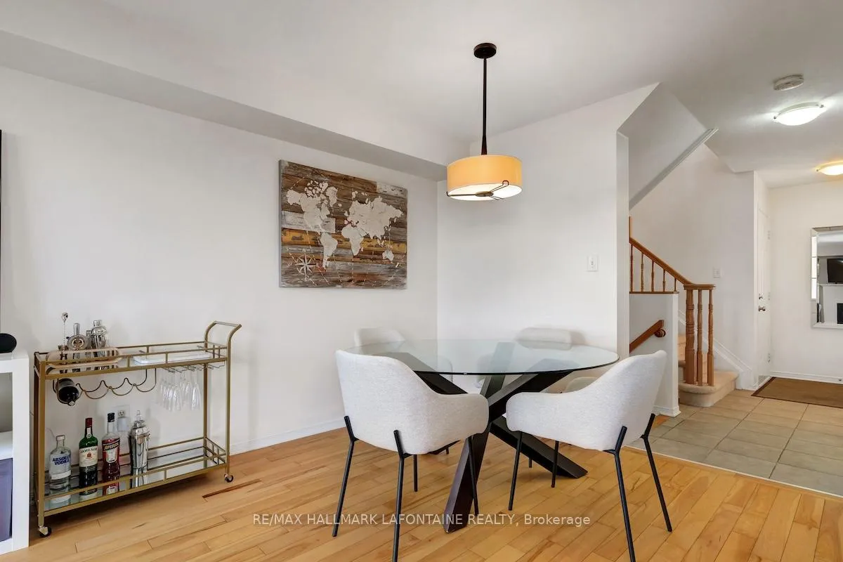 Photo 14 of 442 Wisteria Crescent, Ottawa, Hunt Club — HOMEH