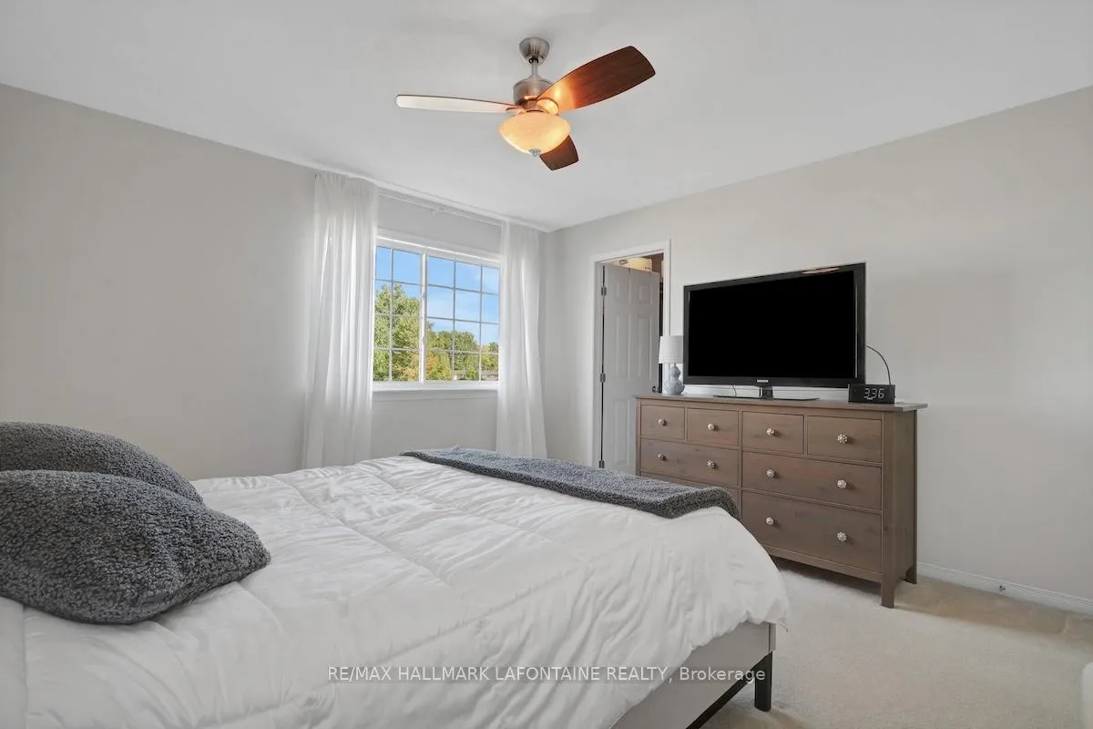 Photo 25 of 442 Wisteria Crescent, Ottawa, Hunt Club — HOMEH