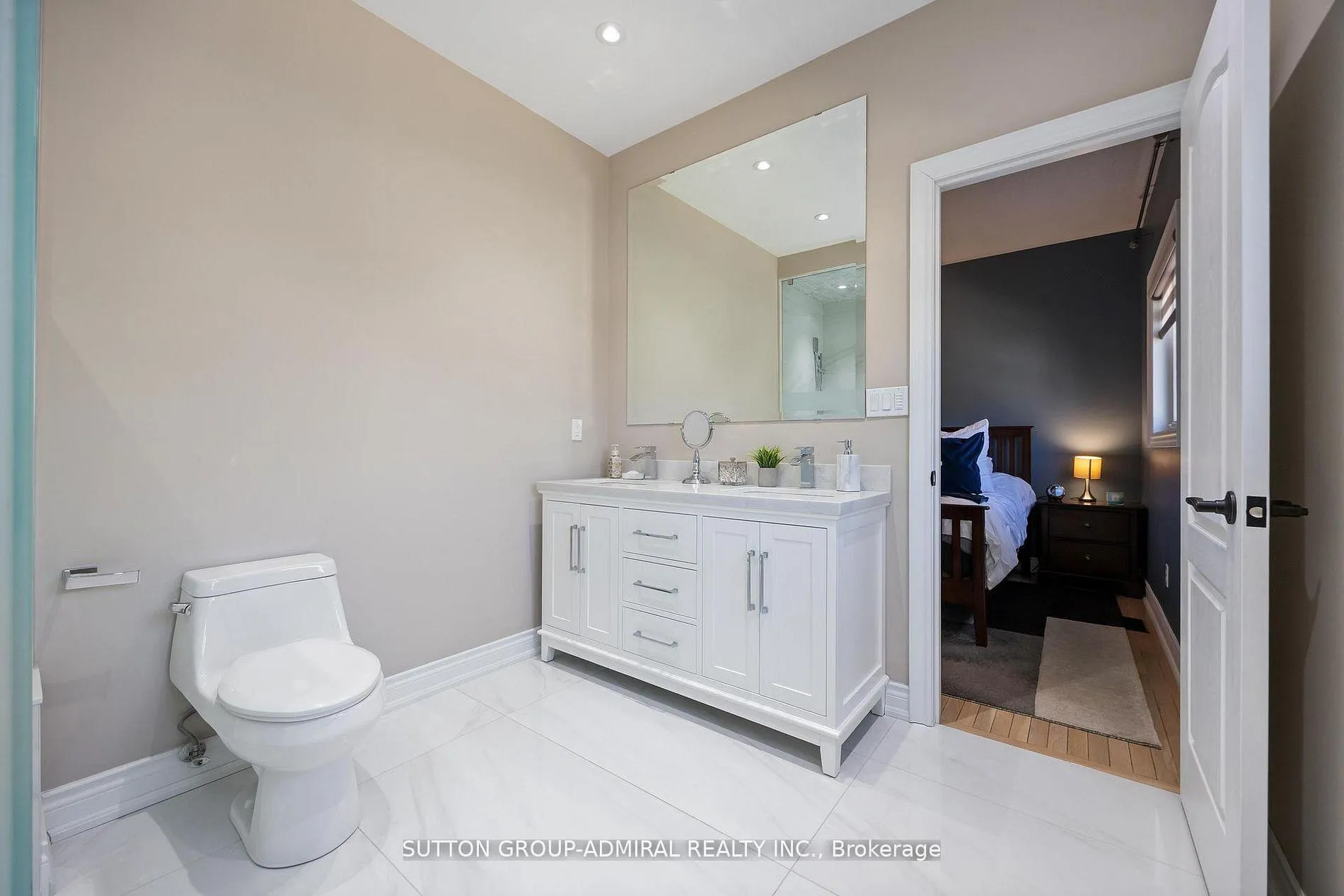 Photo 20 of 71 Glacier Court, Vaughan, Rural Vaughan — HOMEH