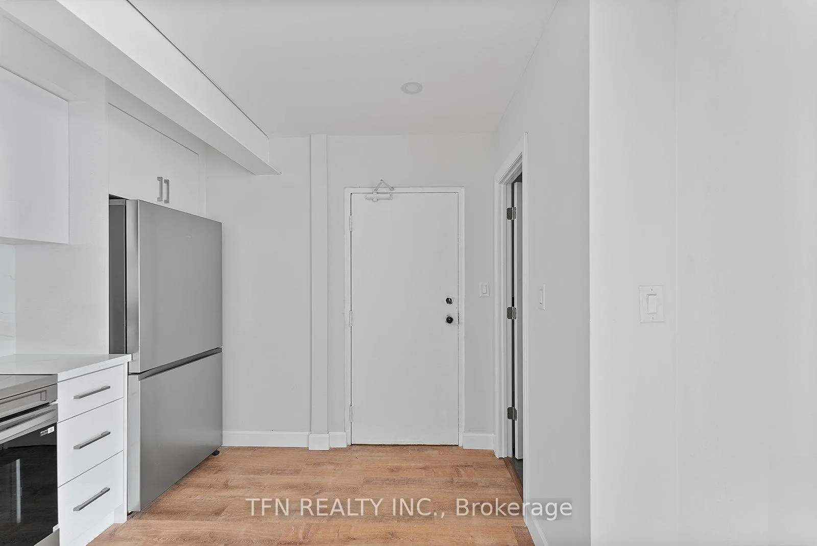 Photo 8 of Unit 304, 1328 Gerrard Street E, Toronto, Greenwood-Coxwell — HOMEH