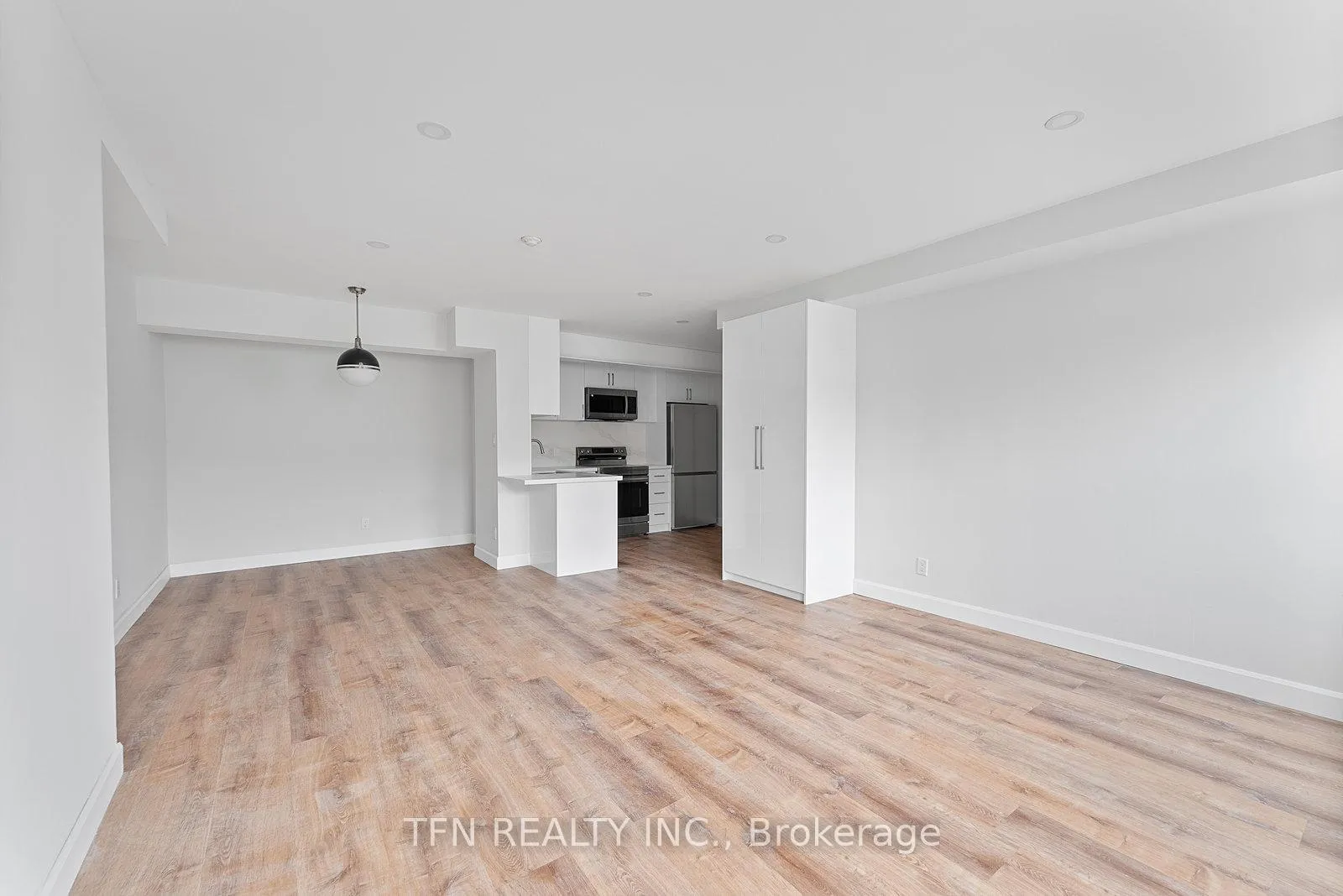 Photo 15 of Unit 304, 1328 Gerrard Street E, Toronto, Greenwood-Coxwell — HOMEH