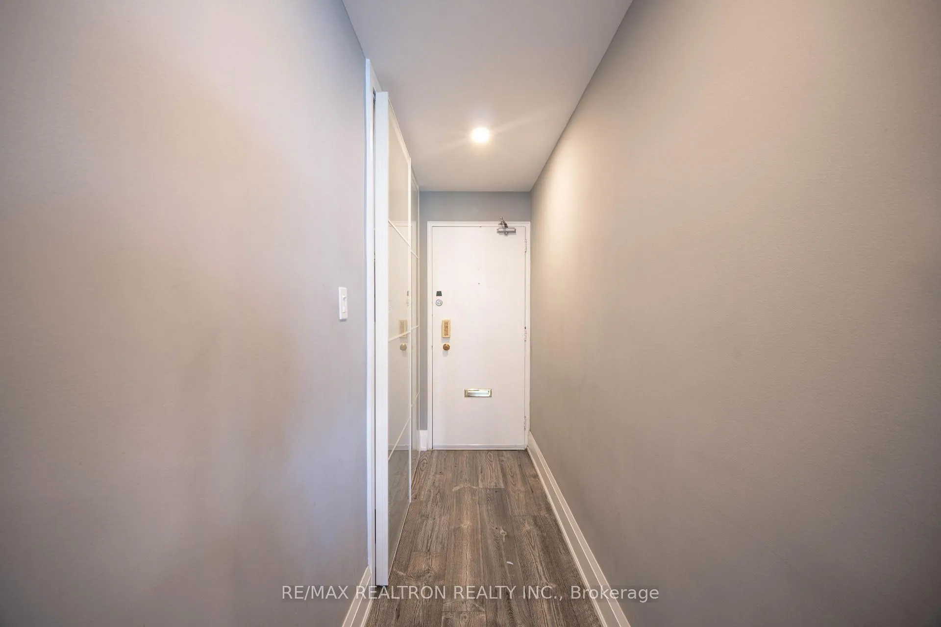 Photo 9 of Unit 506, 60 Montclair Avenue, Toronto, Forest Hill South — HOMEH