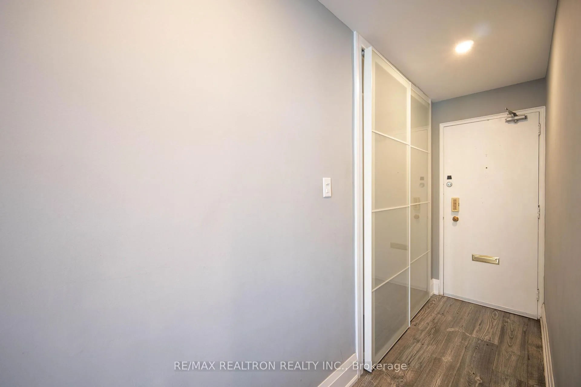 Photo 10 of Unit 506, 60 Montclair Avenue, Toronto, Forest Hill South — HOMEH