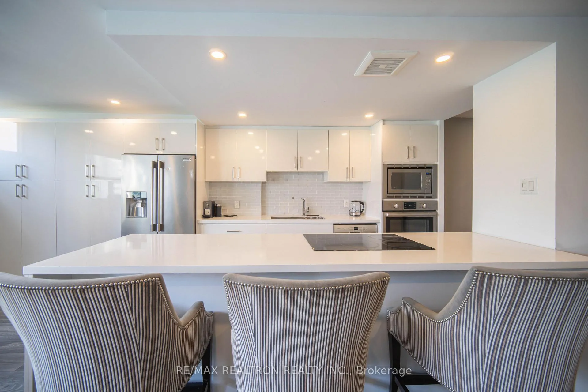 Photo 15 of Unit 506, 60 Montclair Avenue, Toronto, Forest Hill South — HOMEH