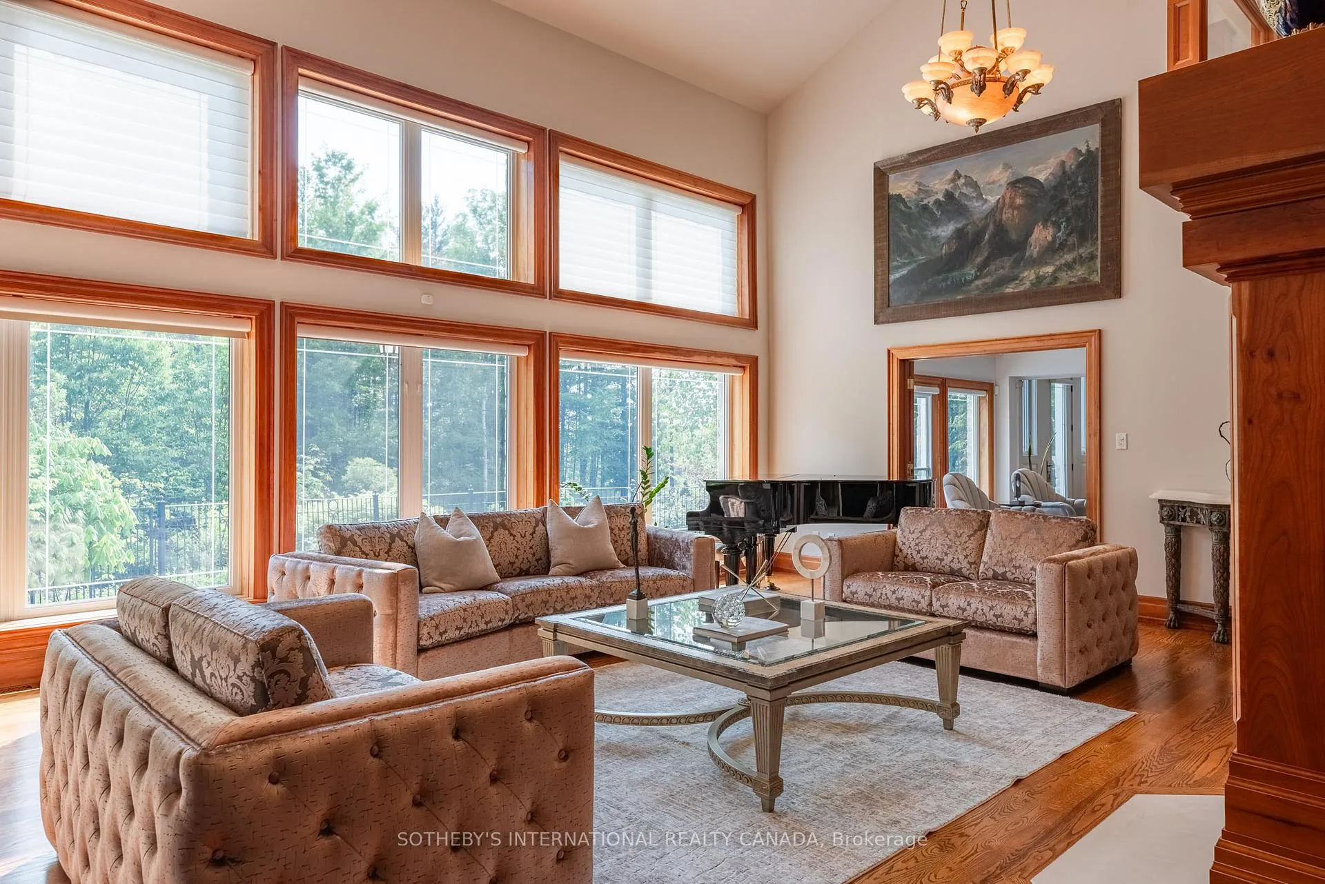 Photo 13 of 101 Paula Court, Vaughan, Kleinburg — HOMEH