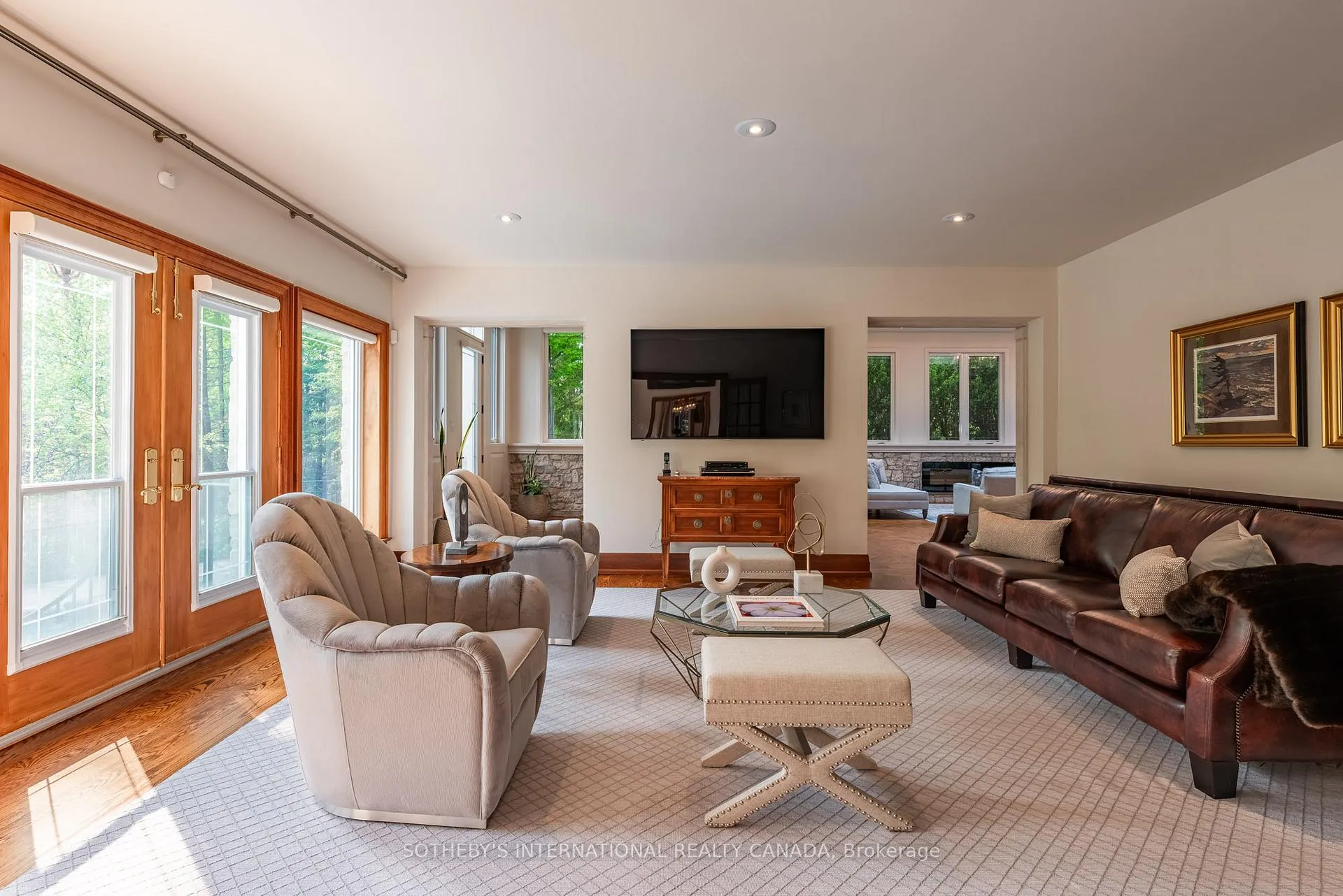 Photo 14 of 101 Paula Court, Vaughan, Kleinburg — HOMEH