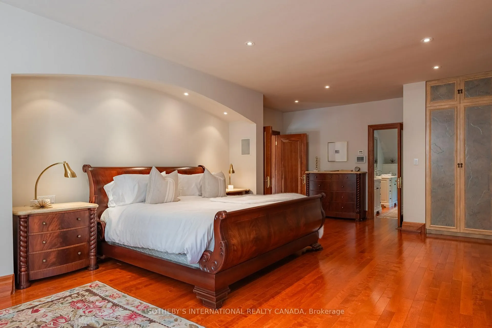 Photo 30 of 101 Paula Court, Vaughan, Kleinburg — HOMEH