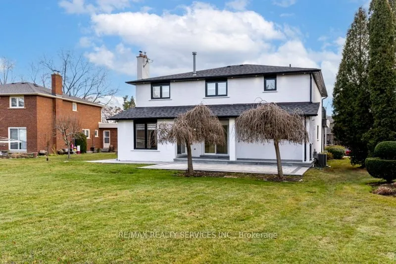 Photo 49 of 30 Queen Post Drive, Vaughan, East Woodbridge — HOMEH