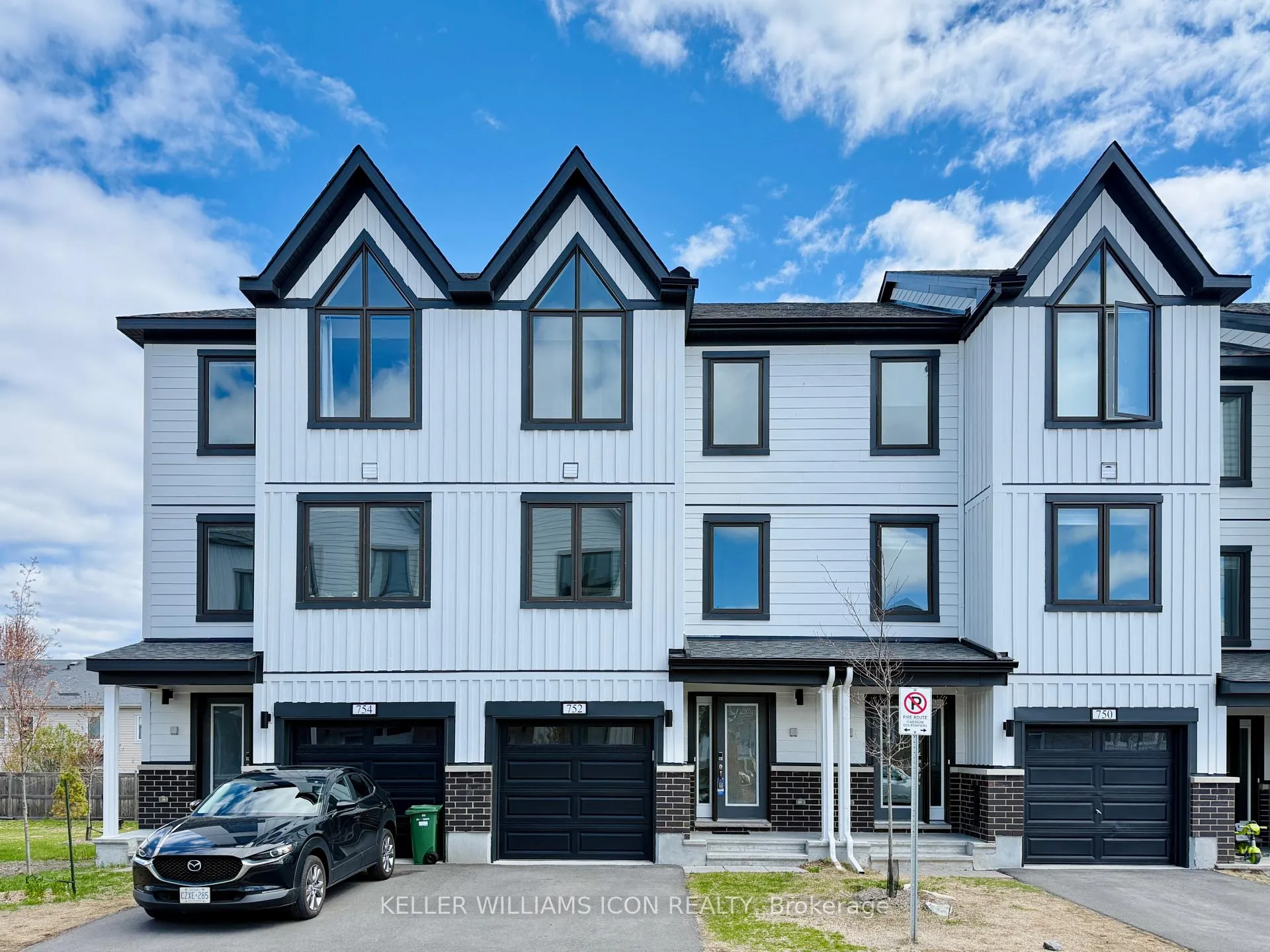 Photo 2 of 752 Kinstead Pvt, Ottawa, Stittsville (North) — HOMEH