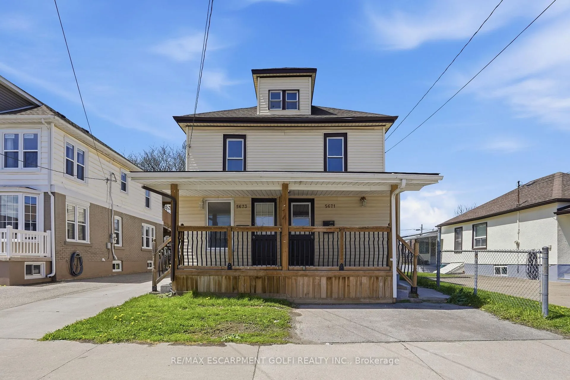 Photo 1 of 5671-5673 Desson Avenue, Niagara Falls, Clifton Hill — HOMEH