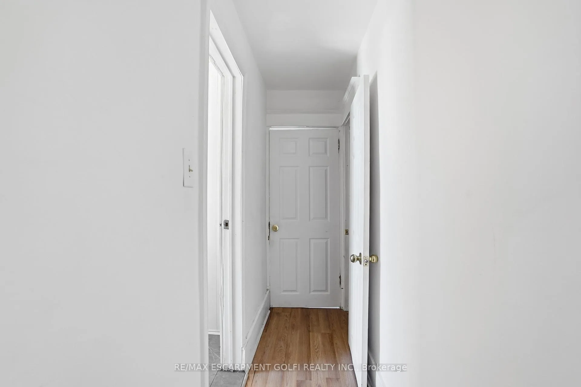 Photo 34 of 5671-5673 Desson Avenue, Niagara Falls, Clifton Hill — HOMEH