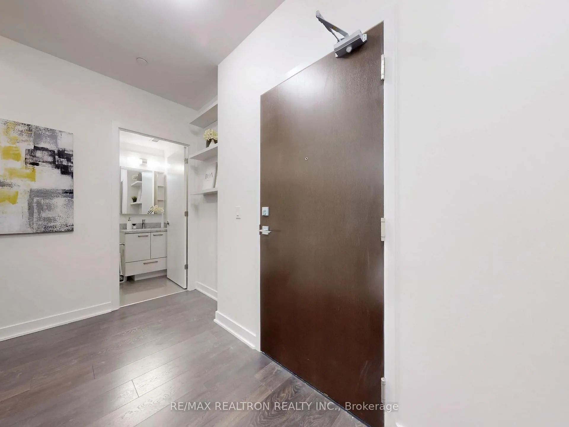 Photo 13 of Unit 213, 2221 Yonge Street, Toronto, Mount Pleasant West — HOMEH