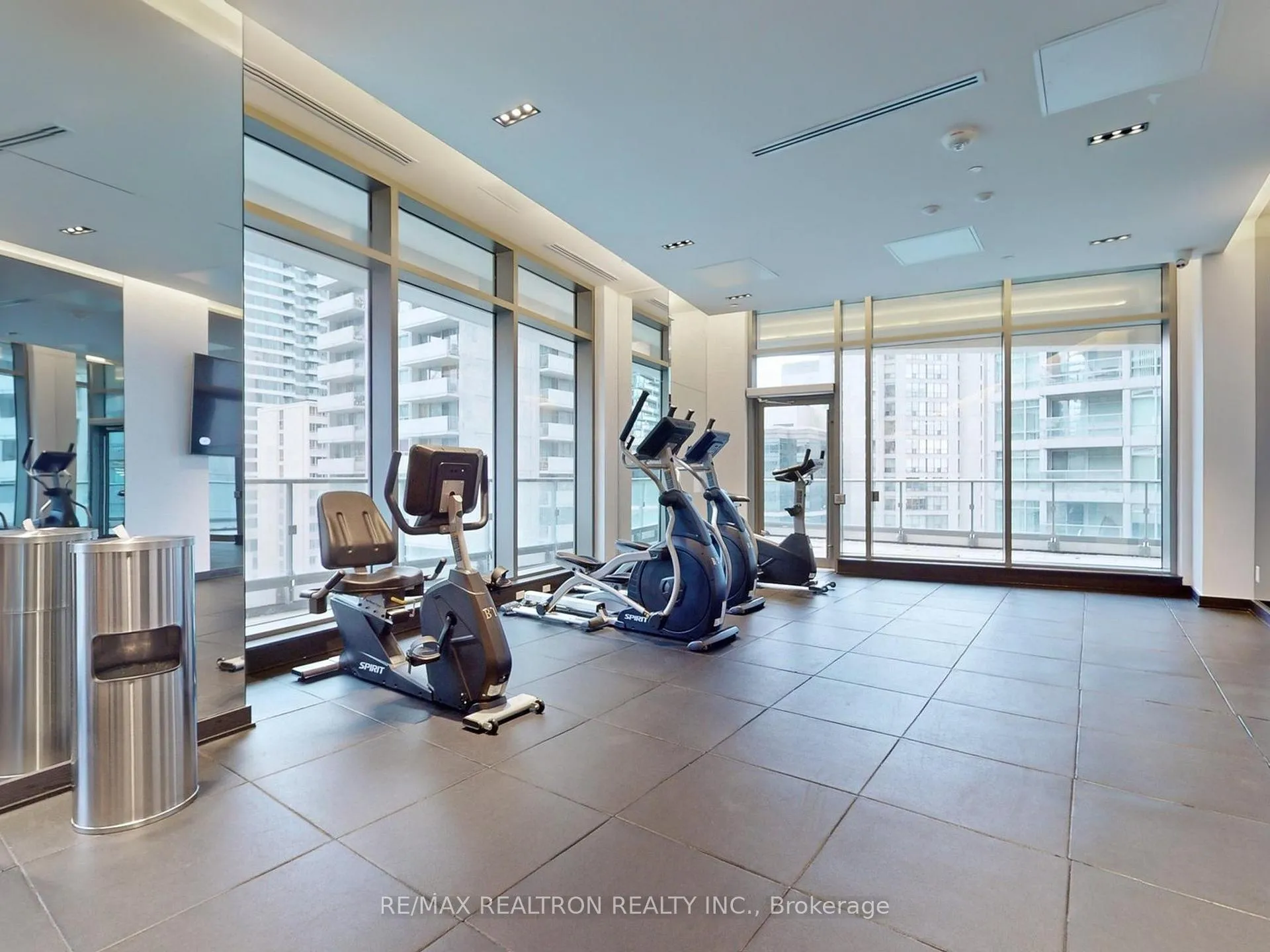 Photo 19 of Unit 213, 2221 Yonge Street, Toronto, Mount Pleasant West — HOMEH
