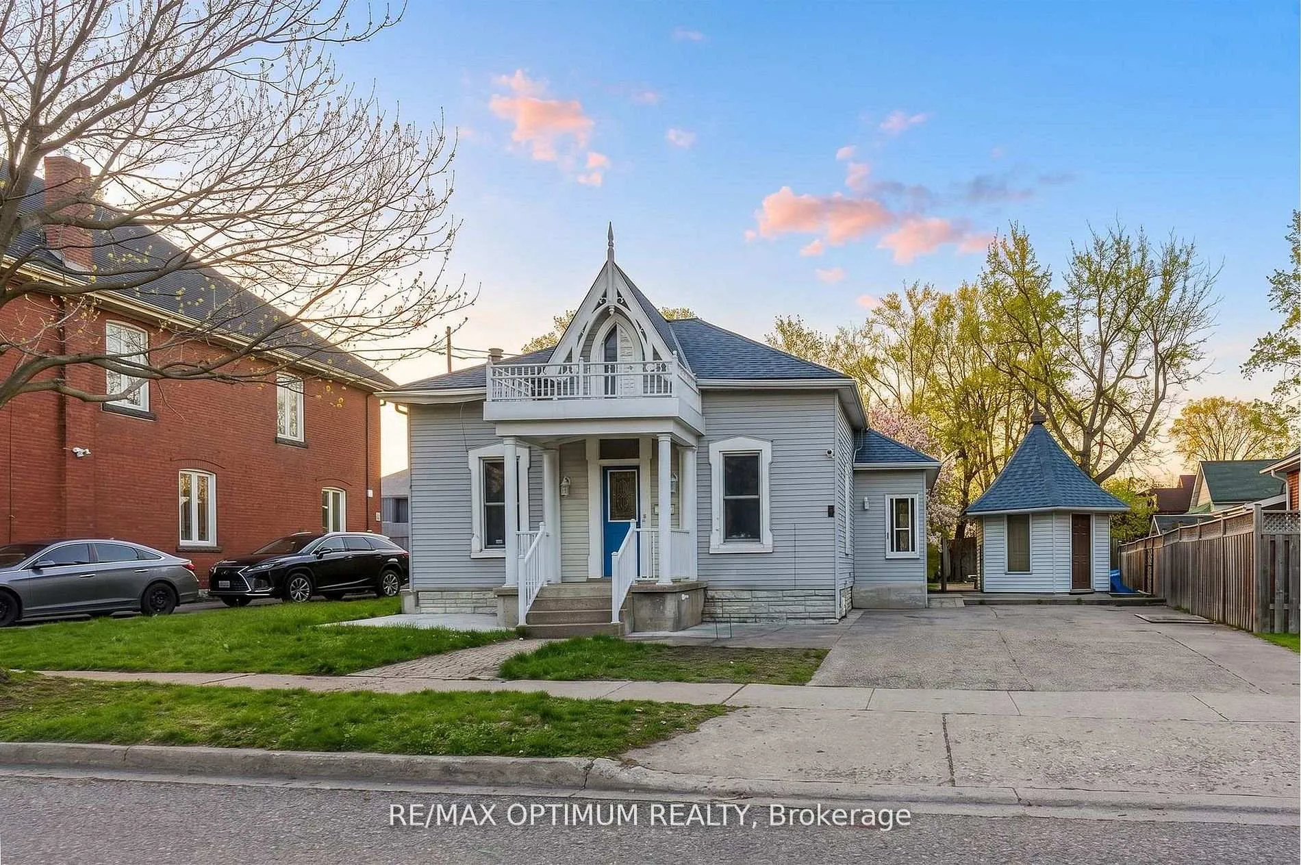 Photo 1 of 4 Denison Avenue, Brampton, Downtown Brampton — HOMEH
