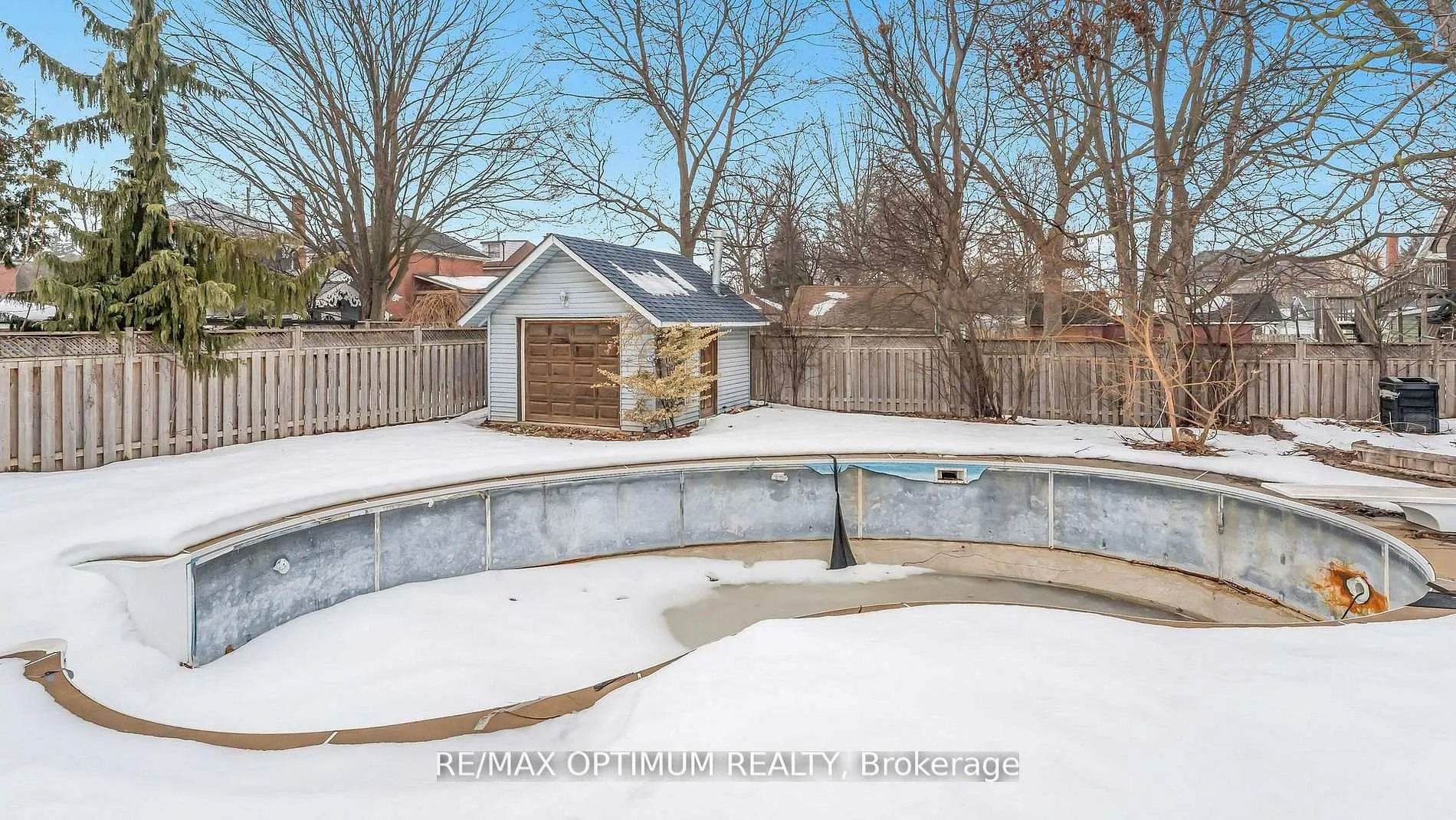 Photo 19 of 4 Denison Avenue, Brampton, Downtown Brampton — HOMEH