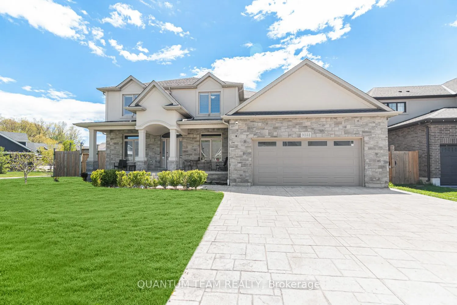 Photo 1 of 9232 Shoveller Drive, Niagara Falls, Forestview — HOMEH